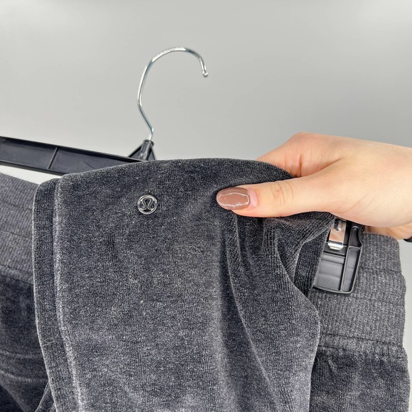 Lululemon Black/Gray Velour Warm Down Jogger 6 - Picture 3 of 4
